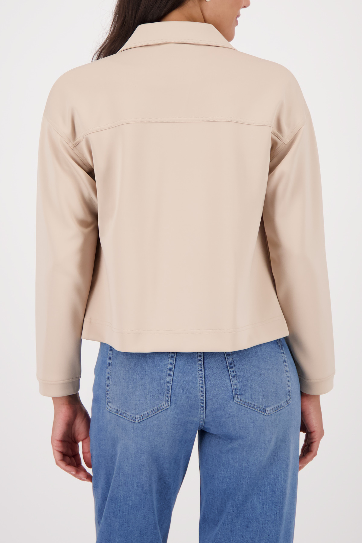 ЖАКЕТ MONARI укороченный casual-крой с накладными карманами и отложным воротником